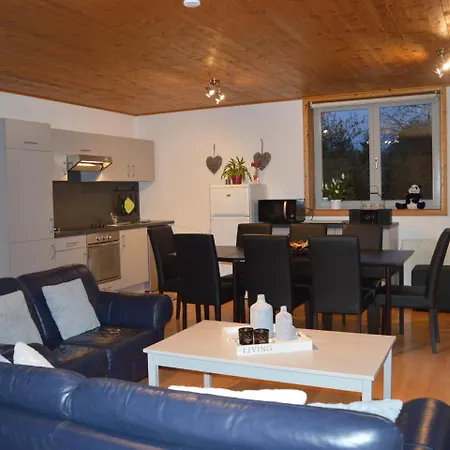 Comfortable Near With Private Garden Holiday home *