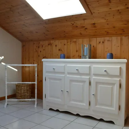 Comfortable Near With Private Garden Holiday home