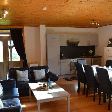 Comfortable Near With Private Garden Holiday home
